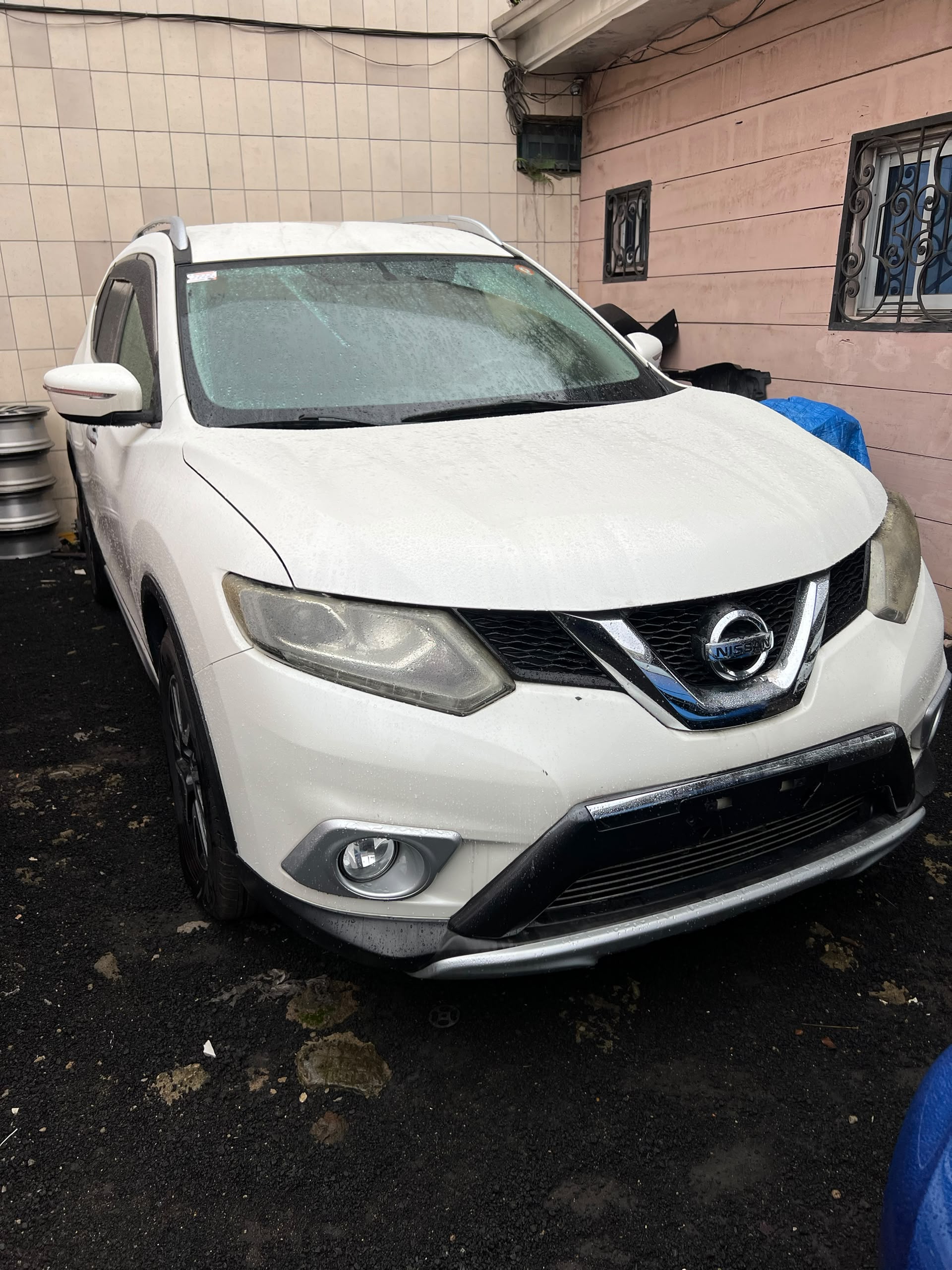 X-TRAIL